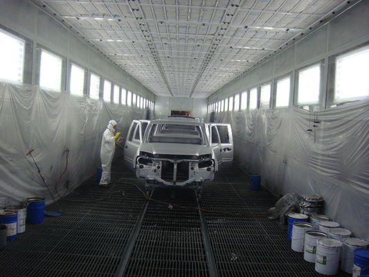 Kalite 15000 Takım/Yıl Oto Boyahane Yarı Otomatik Taşıma Sistemli Püskürtme Hattı Fabrika